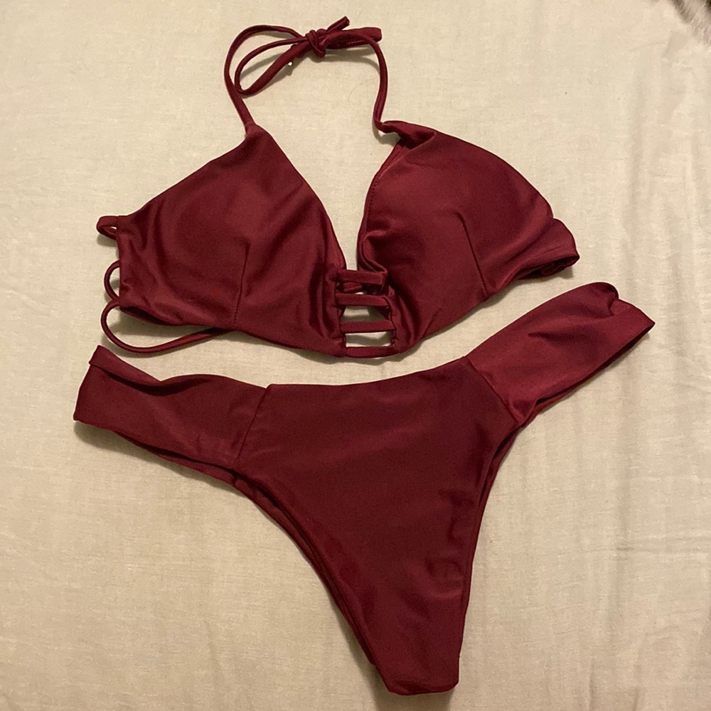Cupshe Burgundy Cheeky Bikini